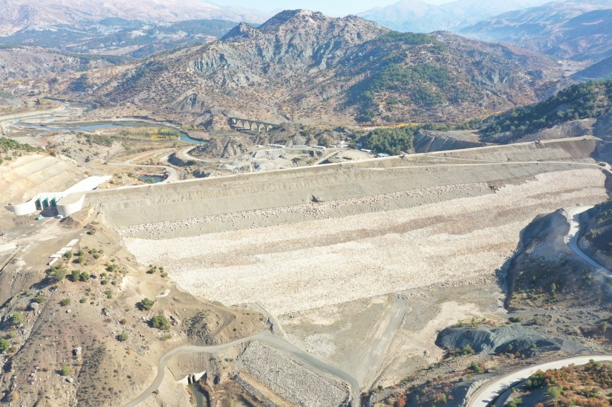 Karahan’dan 'Baraj ve İstimlak' tepkisi