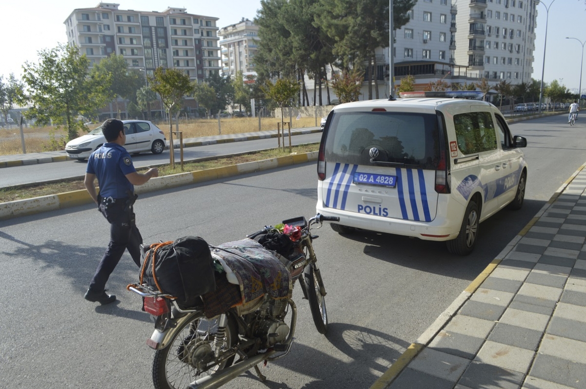 Plakasız motosiklet çalıntı çıktı-