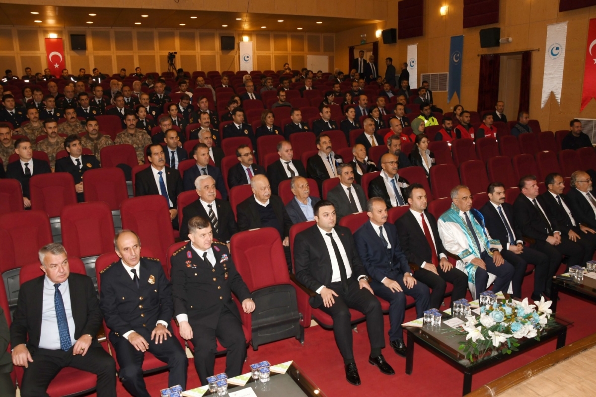 ADYÜ’de anma programı 