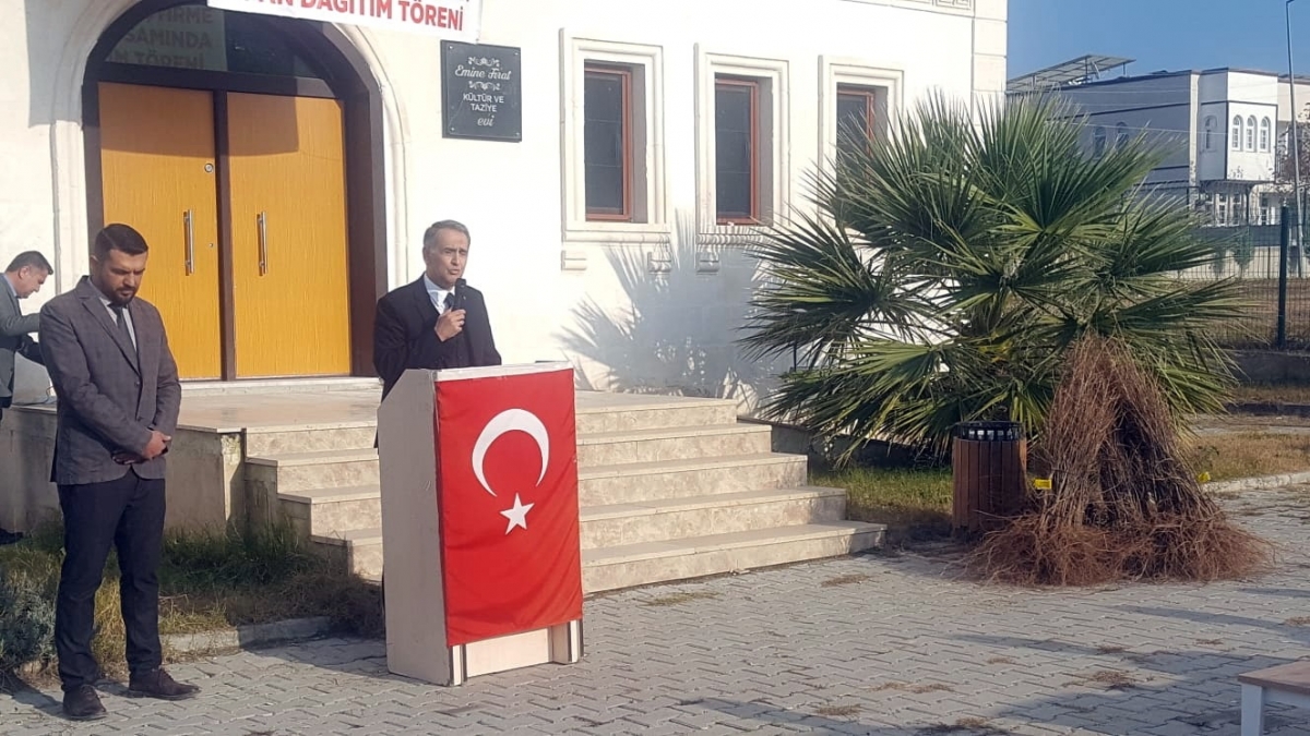 Sincik ve Samsat’ta meyve fidanı dağıtıldı