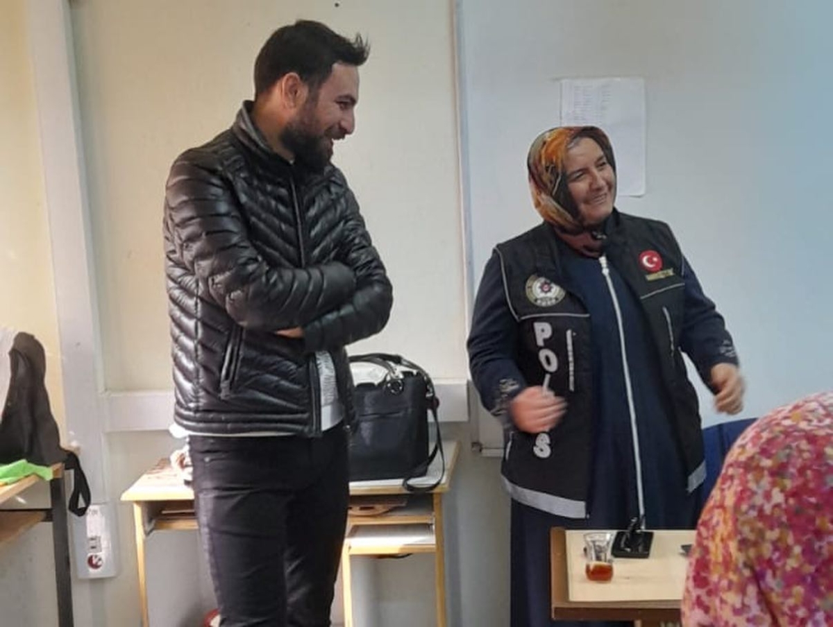 Gölbaşı’nda En İyi Narkotik Polisi Anne 