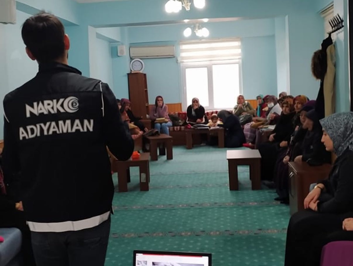 Gölbaşı’nda En İyi Narkotik Polisi Anne 