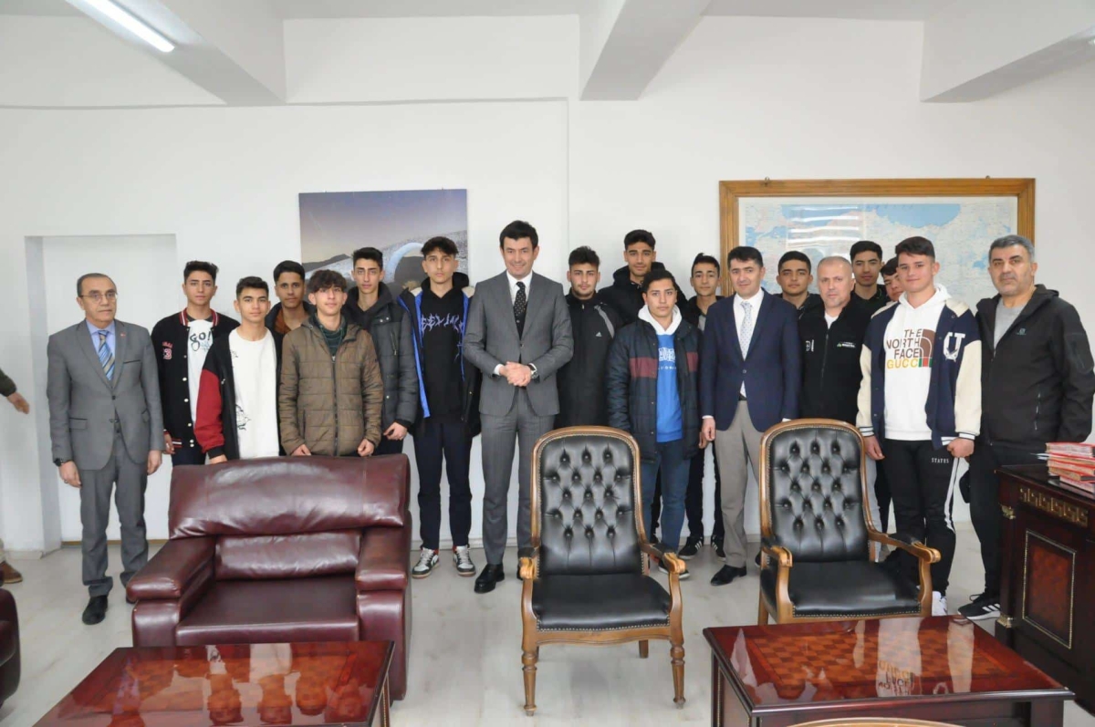 Hentbolculardan Kaymakam Ayrancı’ya Ziyaret
