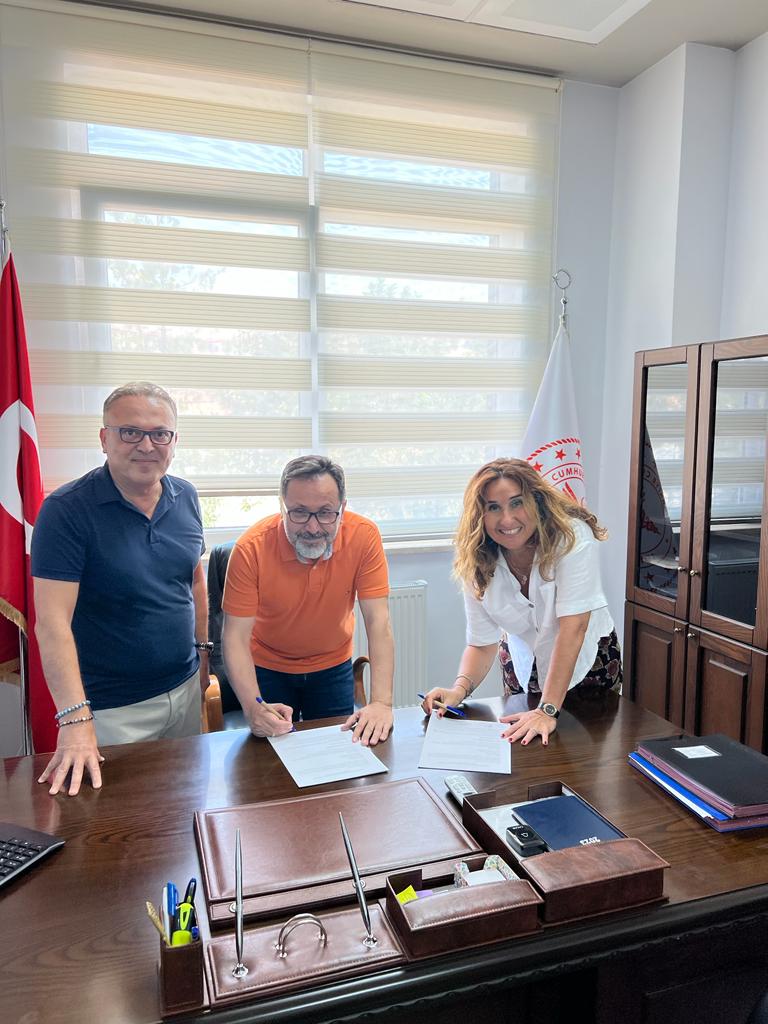 ROTARY’DEN ADIYAMAN’A MOBİL DİŞ KLİNİĞİ DESTEĞİ