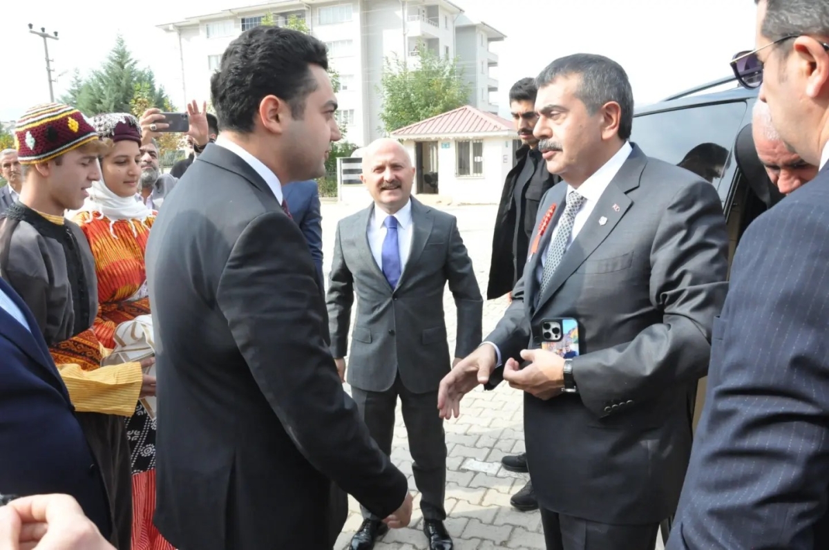 Bakan Tekin Gölbaşı'nda 