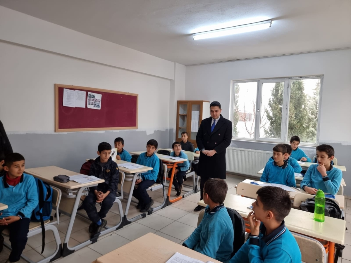 Kaymakam  Okul ziyaretleri