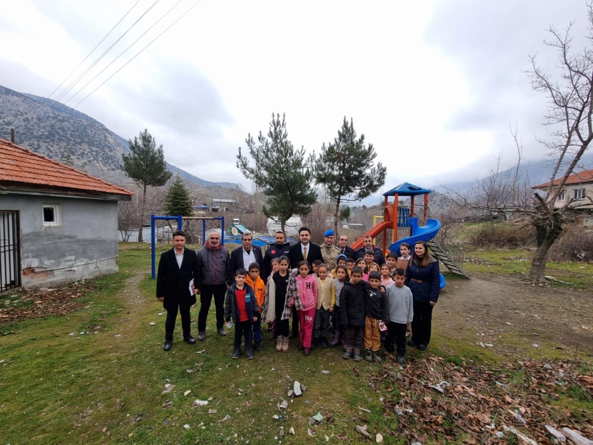 Kaymakam Seyhan'ın Okul Ziyaretleri