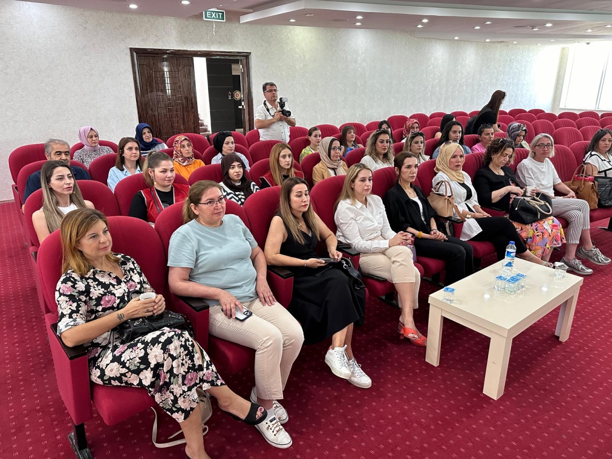 ADIYAMANLI GENÇ KIZLAR VE GİRİŞİMCİ KADINLARA BINYAPRAK’TAN MENTORLUK DESTEĞİ: DEPREMİN YARALARINI SARIYORLAR