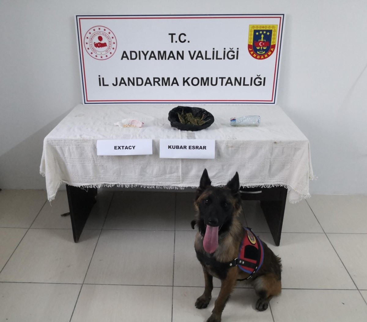 Otomobilde çıkan uyuşturucuya 1 tutuklama