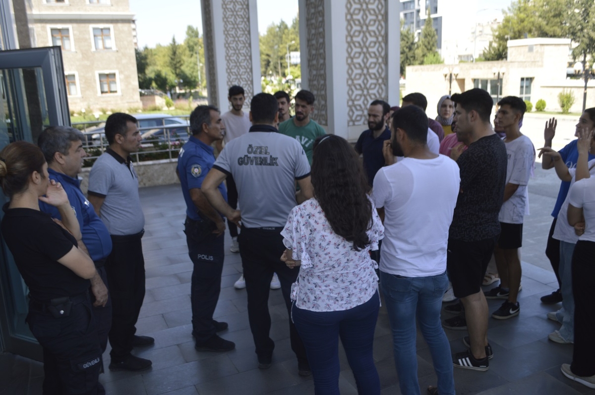 Adıyaman'da öğrencilerden kütüphane talebi