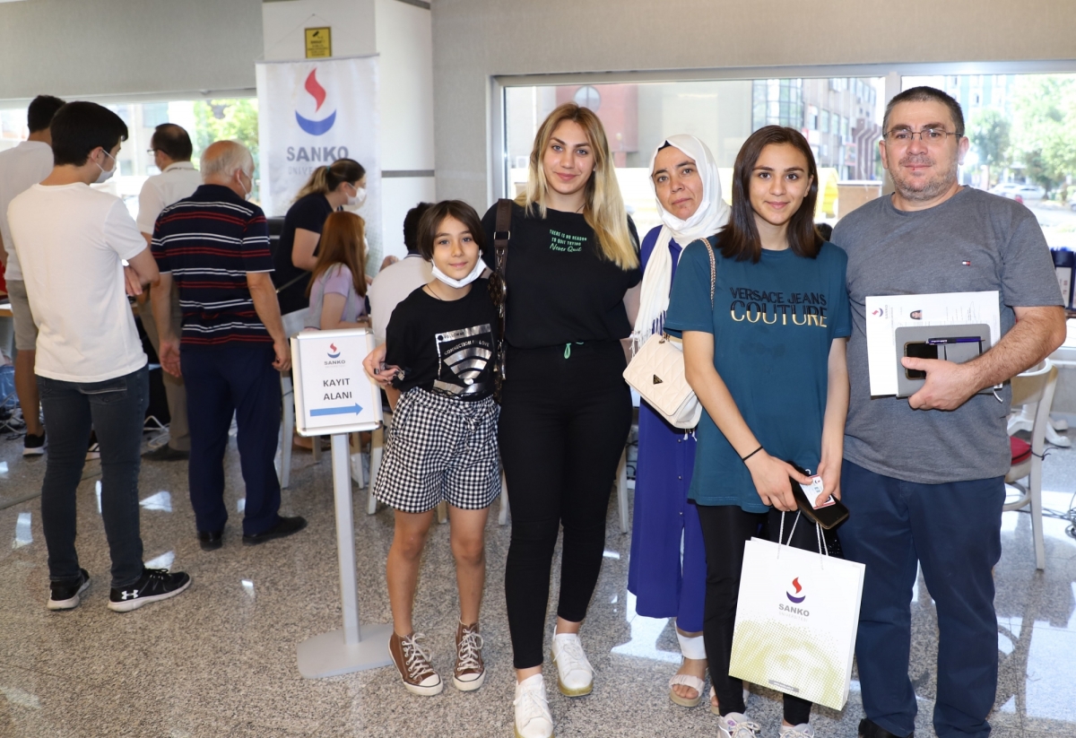 SANKO Üniversitesi’nde kayıt heyecanı başladı