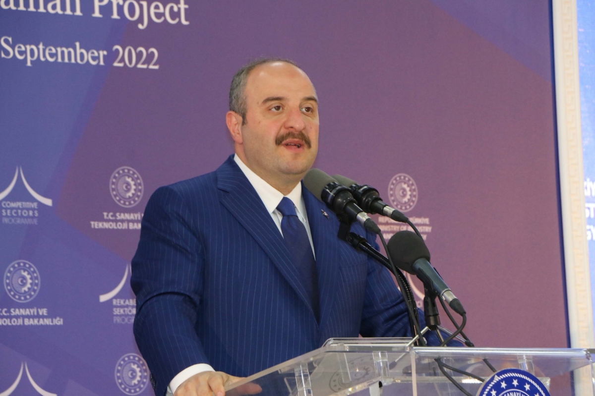 Bakan Varak: Pandemi sonrası turizmde sevindirici gelişmeler yaşıyoruz