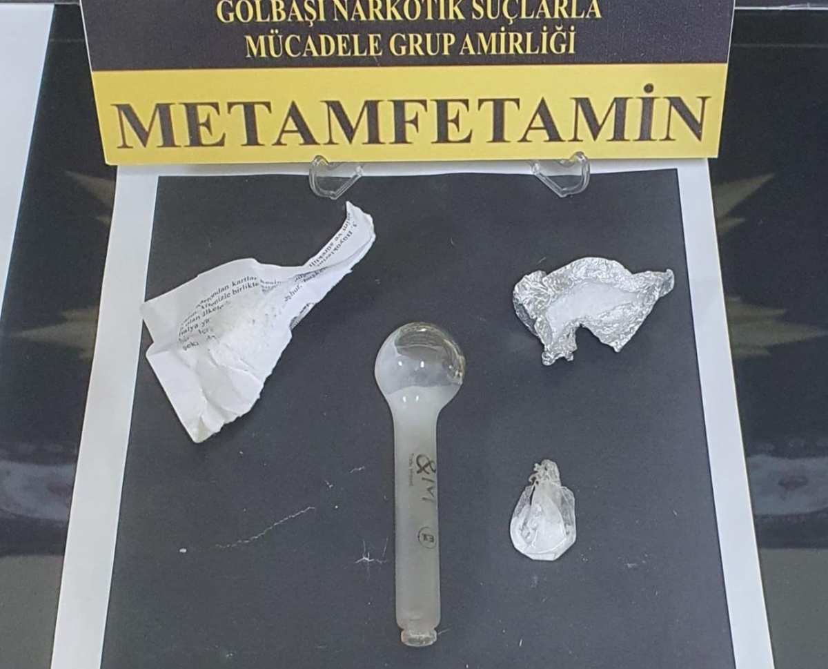 Gölbaşı’nda uyuşturucuya 2 gözaltı