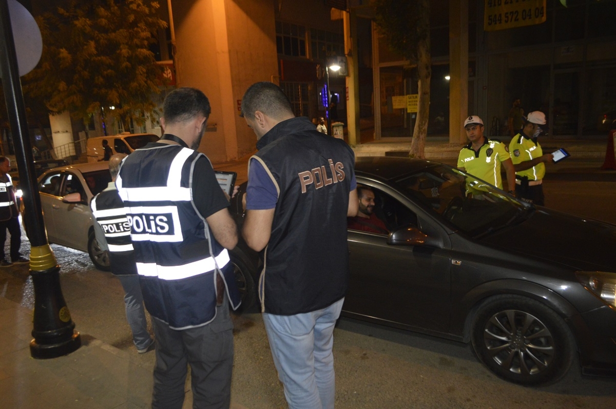 Adıyaman'da özel harekat destekli 'Şok' uygulama - Videolu Haber
