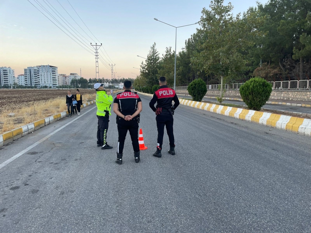 170 polisin katılımıyla şok uygulama - Videolu Haber