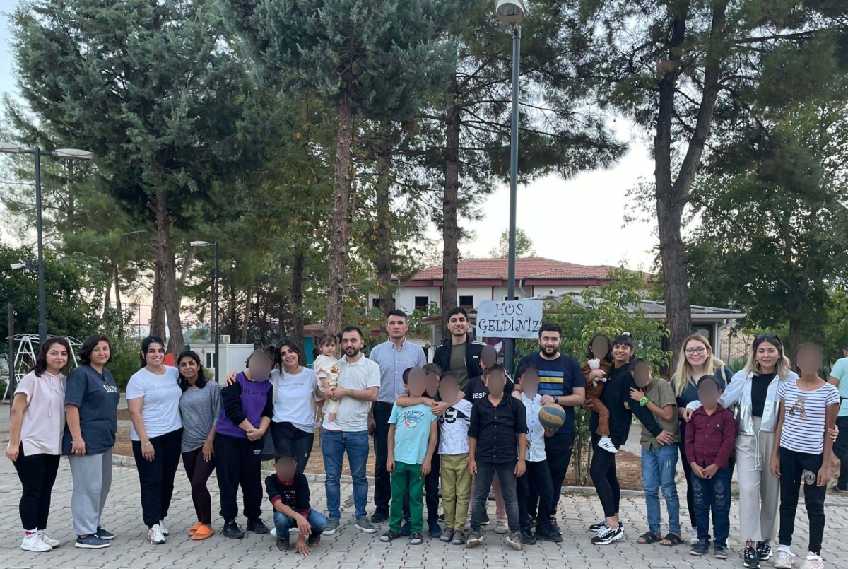 Sevgi Platform üyelerinden alkışlanacak hareket