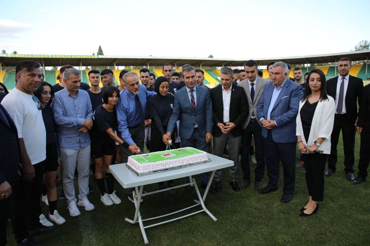 2022-2023 futbol sezonu açılışı yapıldı