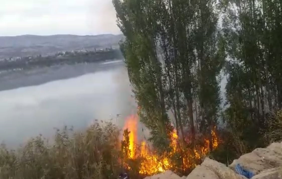 Gölbaşı’nda sazlık alanda yangın - Videolu Haber