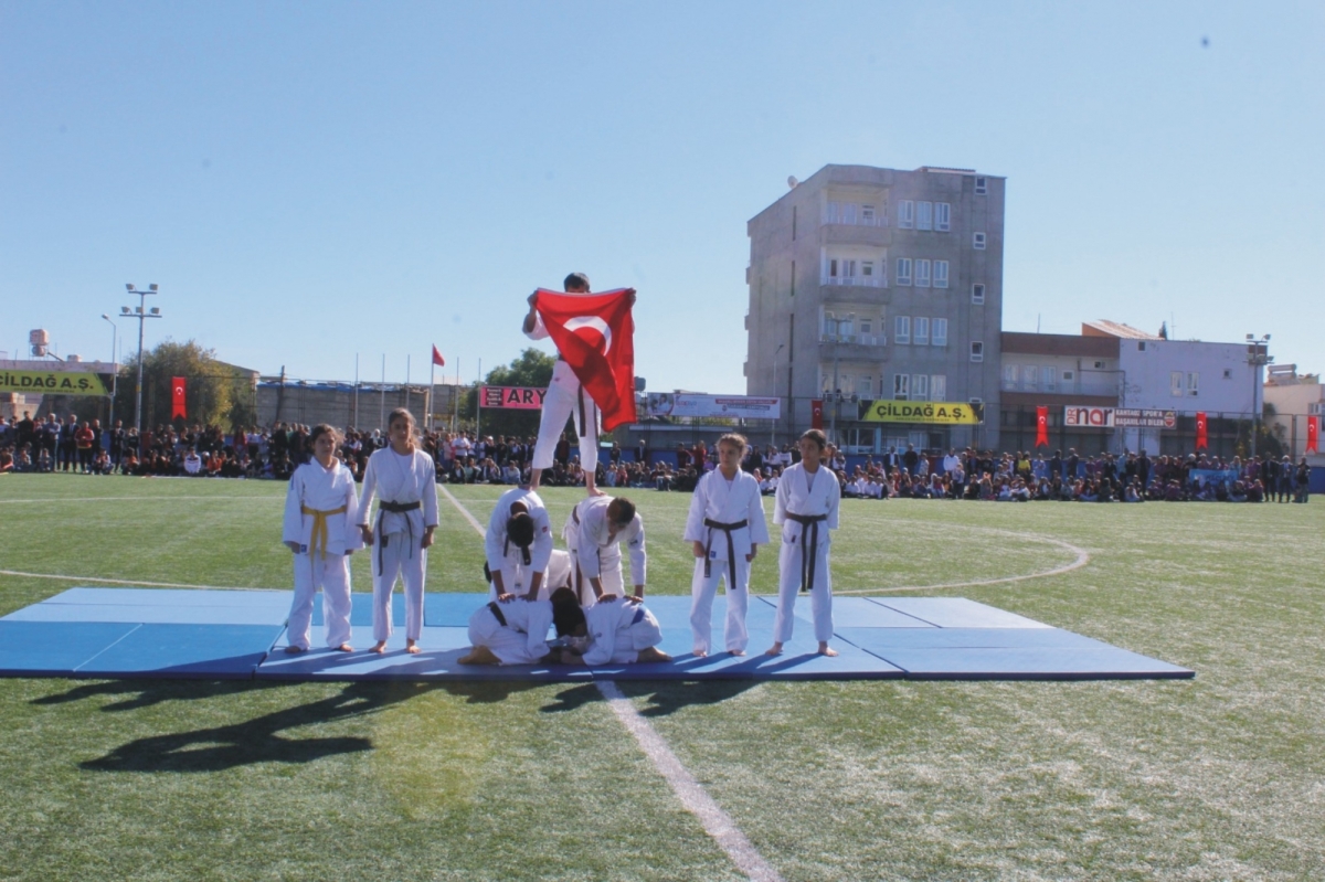Cumhuriyet Bayramı Kahta’da coşkuyla kutlandı