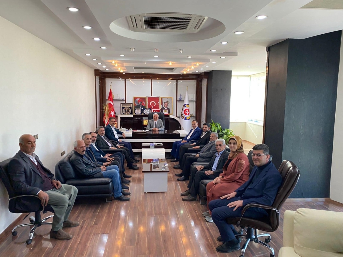 Milletvekili Fırat ziyaretlerine devam ediyor