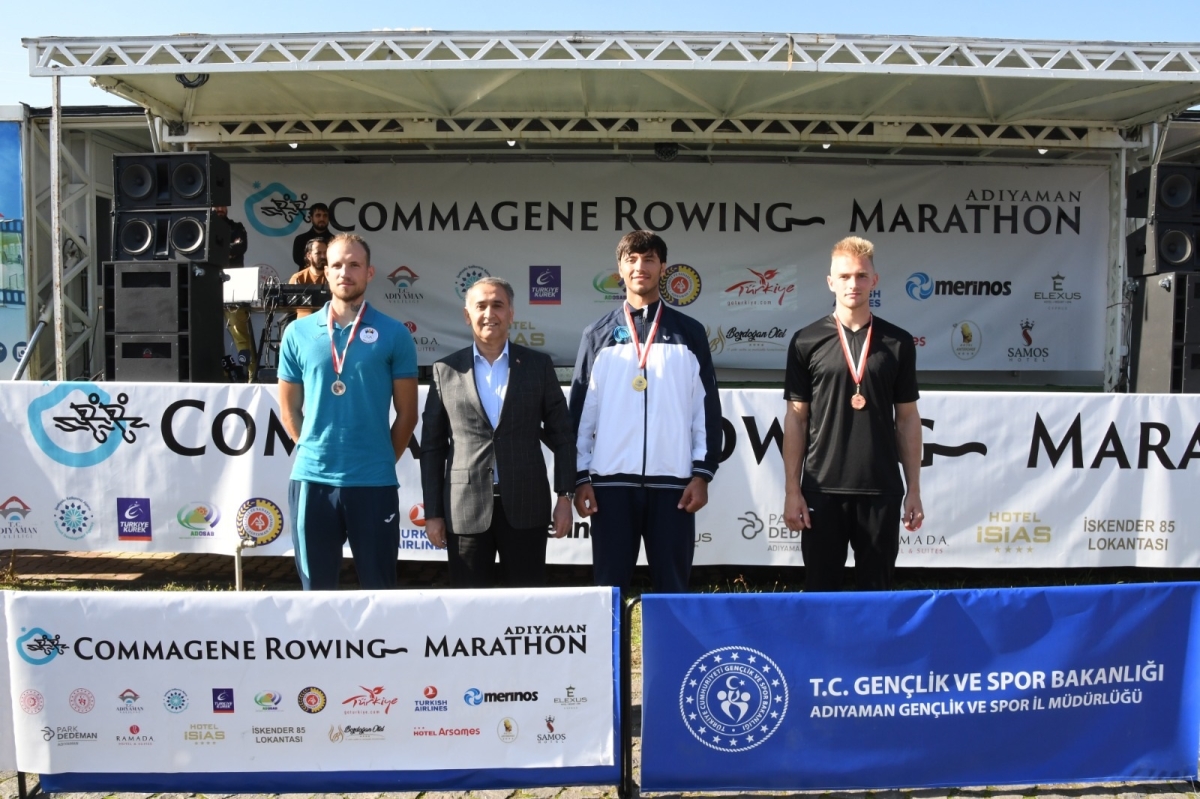 Commagene Rowing Marathon yarışçıları madalyalarını Perre Antik Kentinde aldı