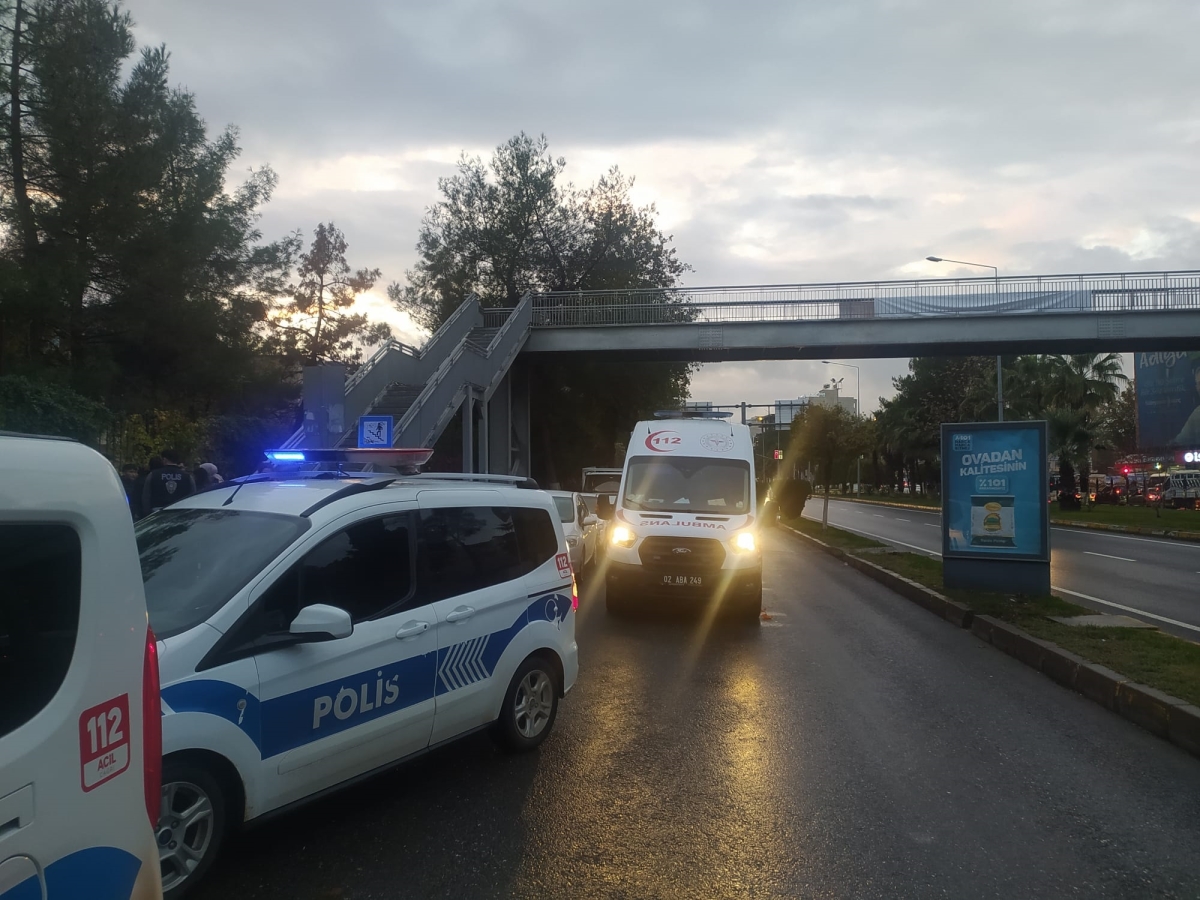 Kendine zarar veren genç etkisiz hale getirildi