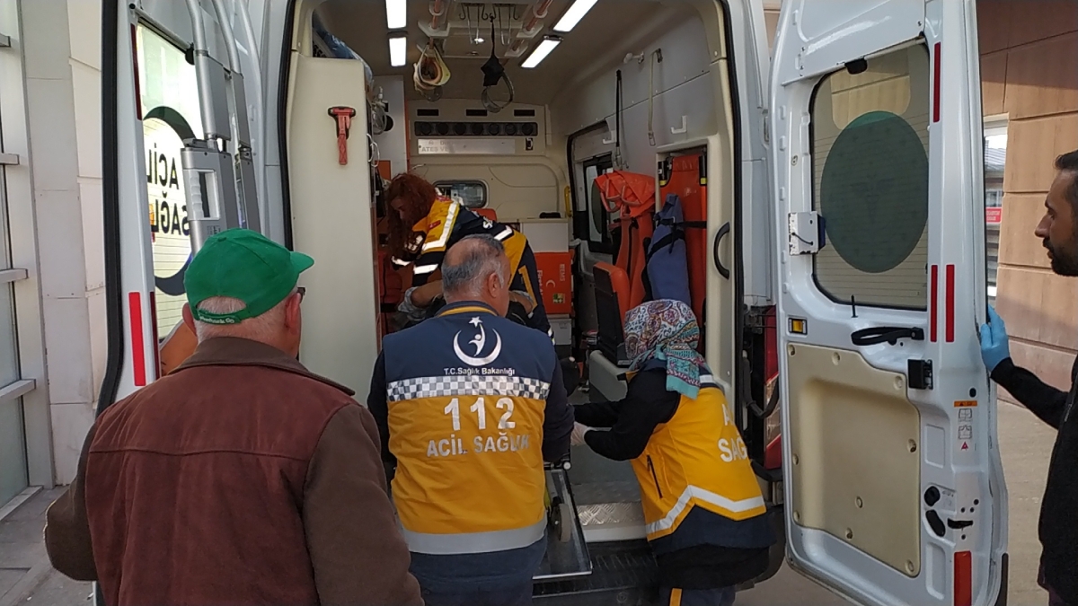 Kavgada tüfekten çıkan saçmalarla yaralandı 