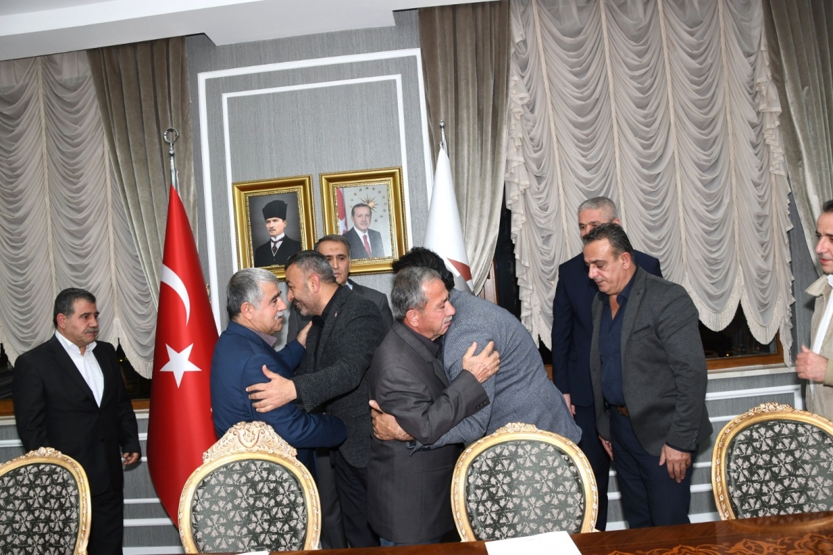 Husumetli iki aile barıştı