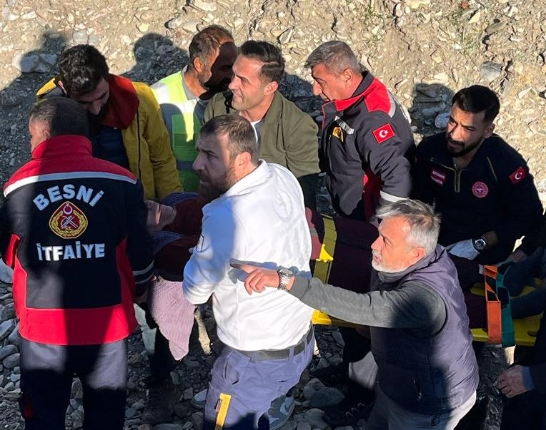 Adıyaman'da trafik kazası: 4 yaralı