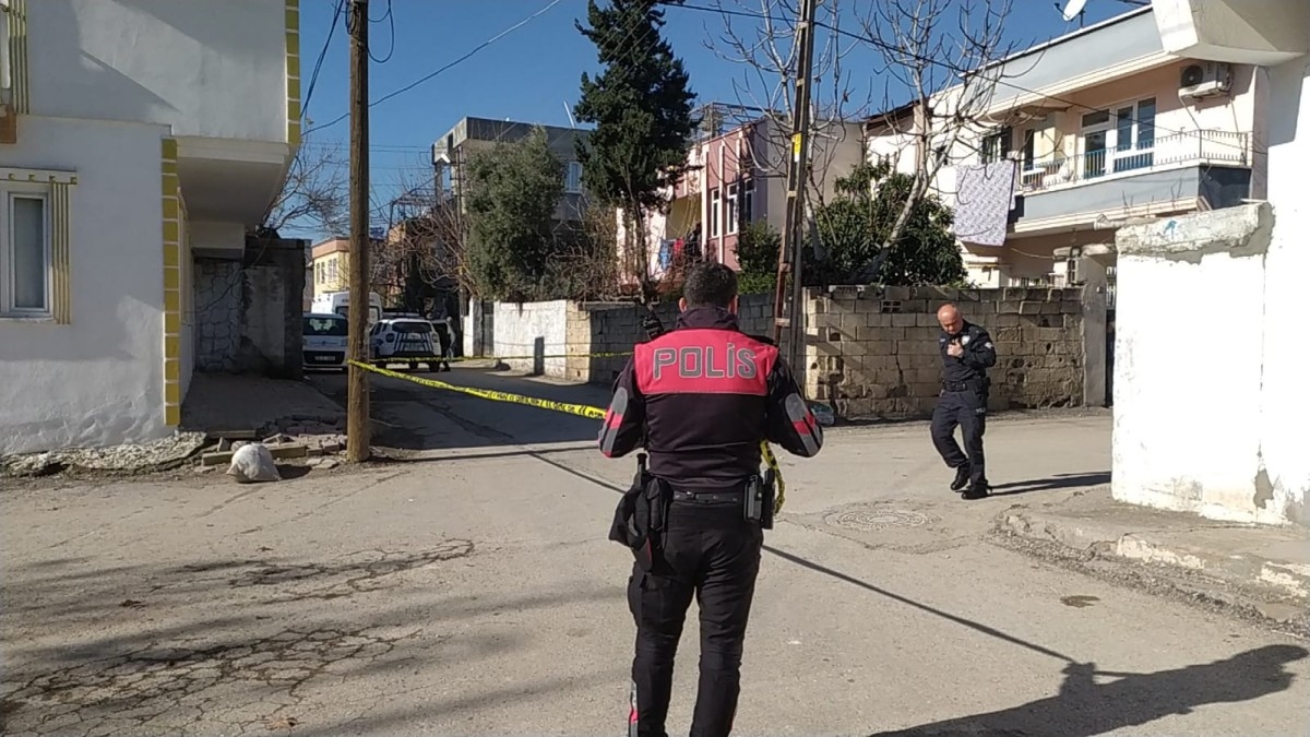 Kavgada yoldan geçen fırıncı ustası tüfekten çıkan saçmalarla yaralandı  