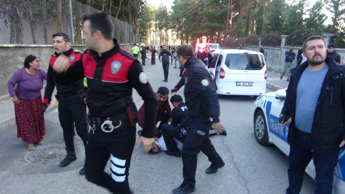 Adıyaman'da iki grup arasında kavga: 10 gözaltı, 3 yaralı 