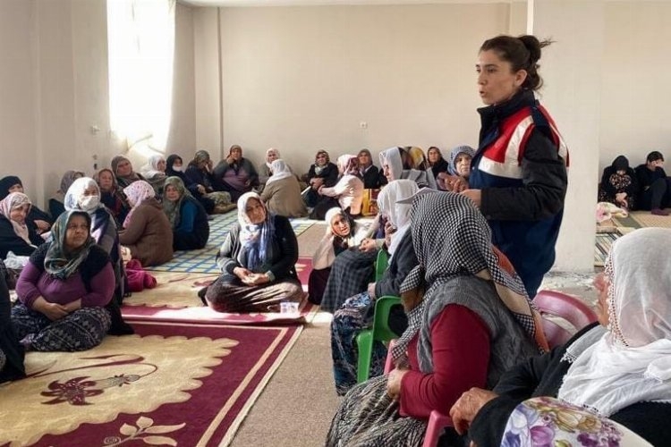  Besni'de 'En İyi Narkotik Polisi: Anne' farkındalığı