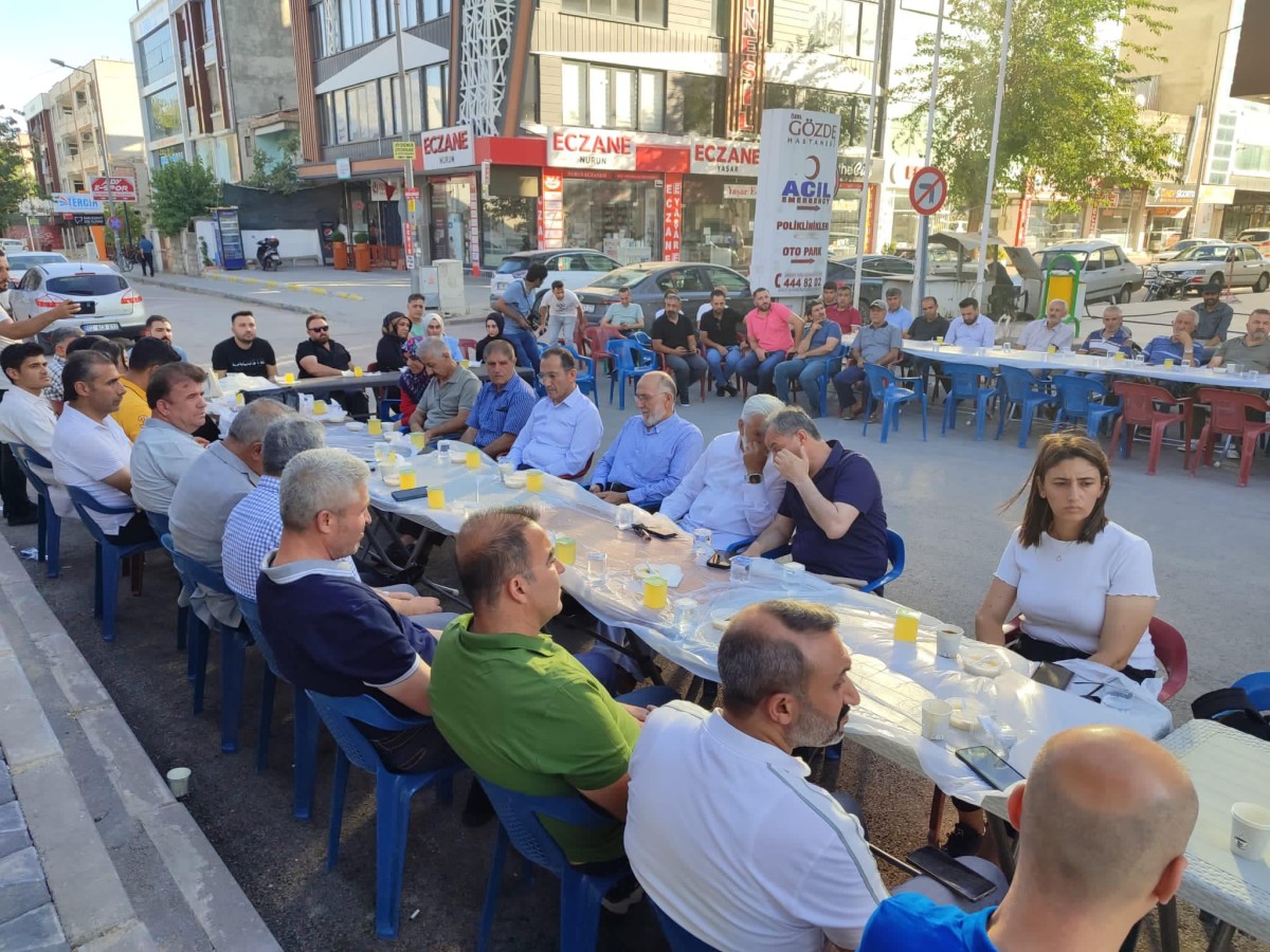Depremde hayatını kaybeden gazeteciler İGC’nin organize ettiği programda anıldı