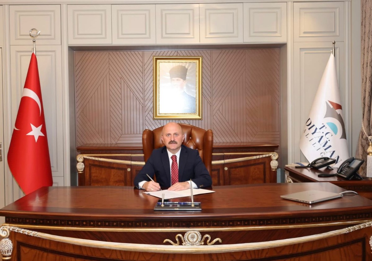 Adıyaman Valisi Dr. Osman Varol’un; “30 Ağustos Zafer Bayramı” Mesajı