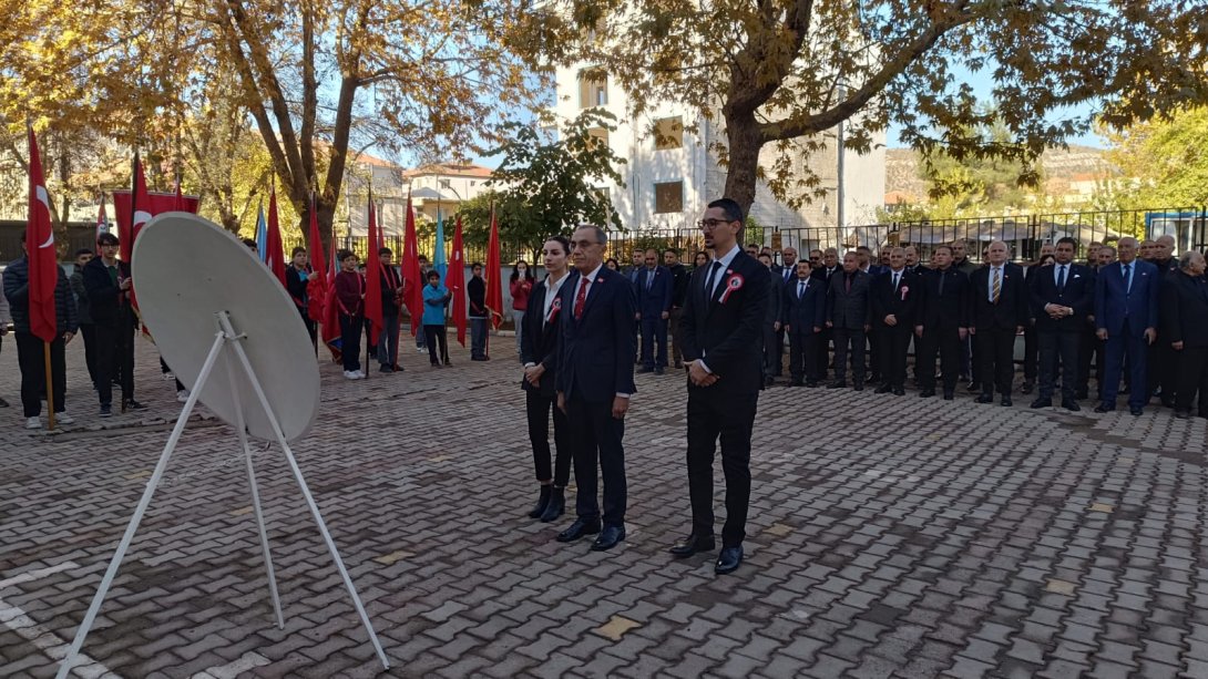 24 Kasım Öğretmenler Günü Törenle Kutlandı