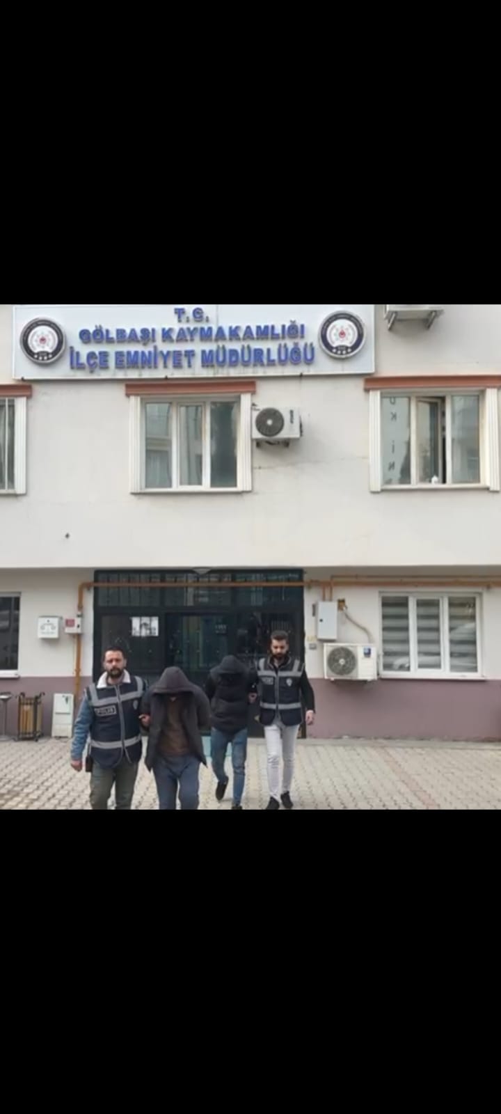 Gölbaşı'nda İşyeri Hırsızları Yakalandı