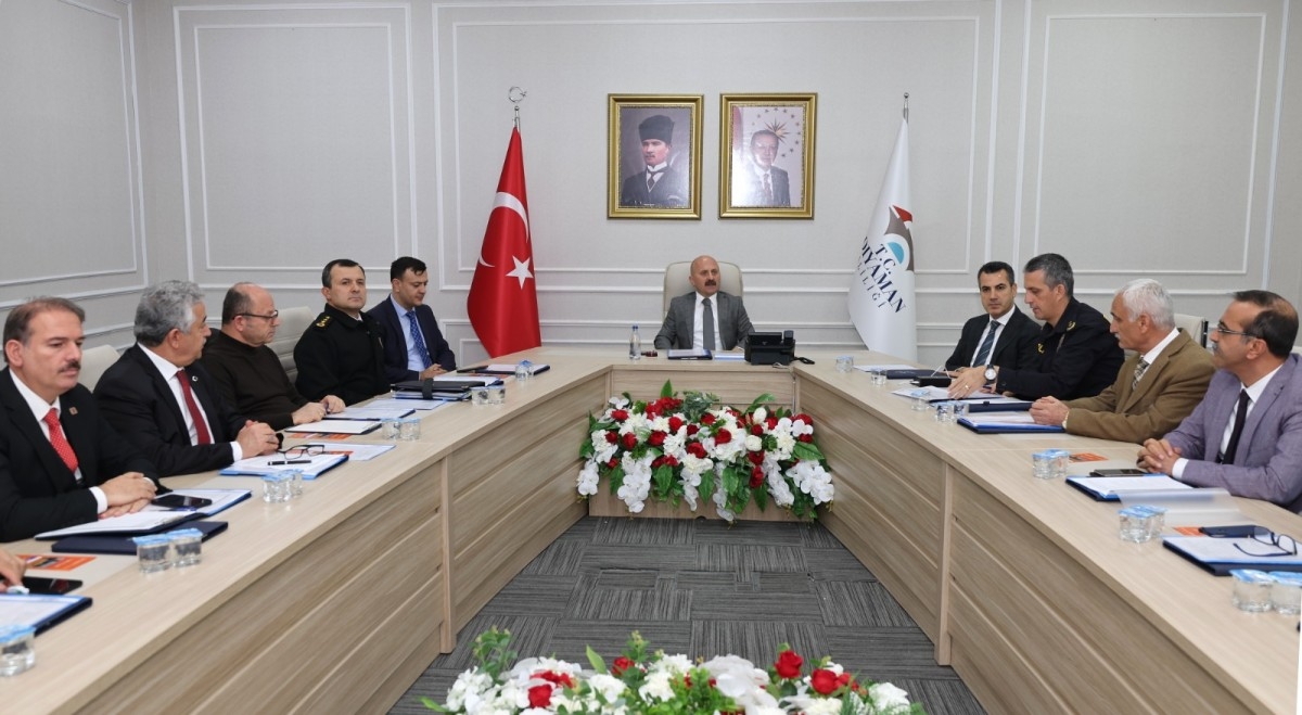 Vali Dr. Varol: ″Kadın sosyal hayatımızın temel taşıdır″