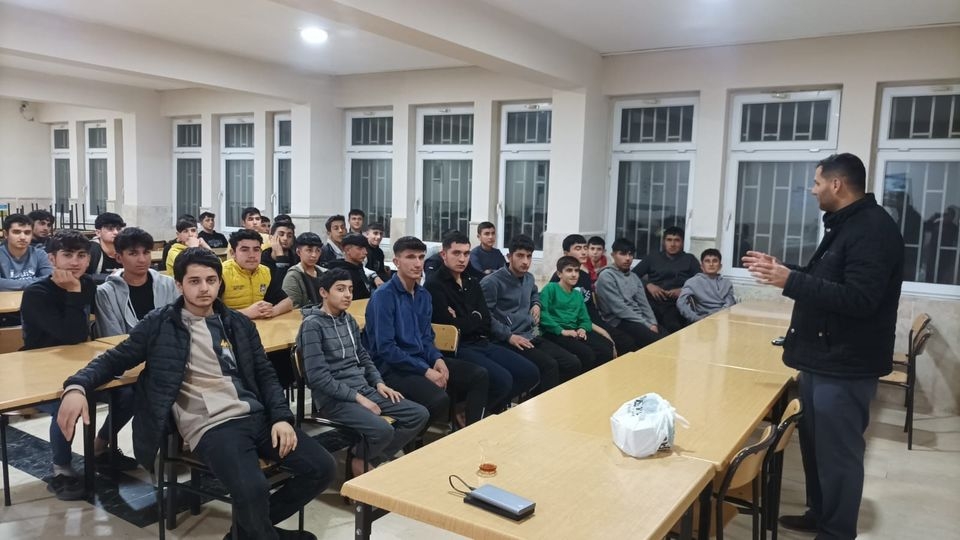 Kahta Müftülüğü Gençlik Buluşmaları devam ediyor