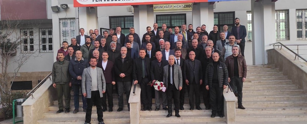 Başli’dan emekli okul idarecilerine teşekkür