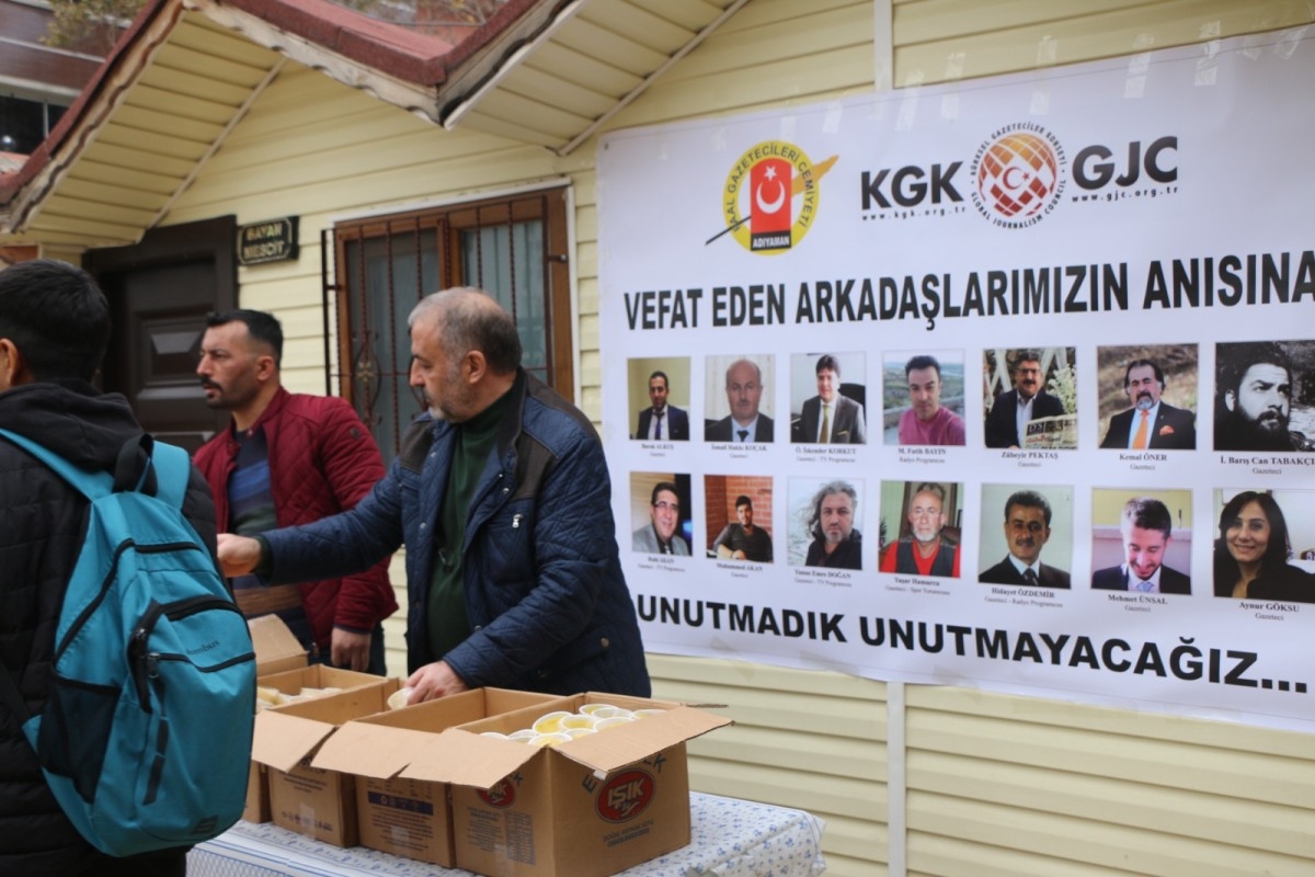 Depremde hayatını kaybeden Adıyamanlı 17 gazeteci için mevlit okundu  