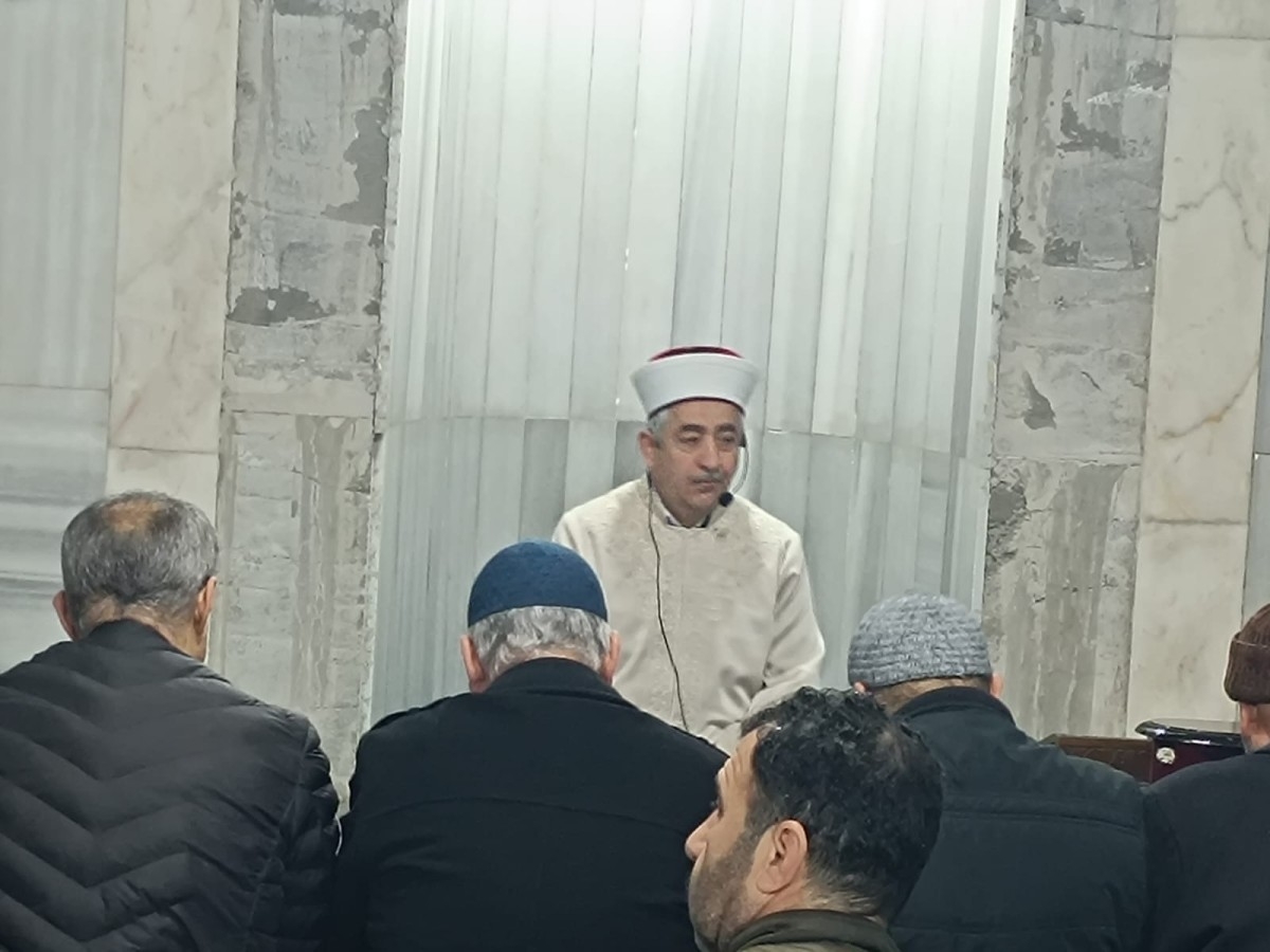Adıyaman'da şehitler için sabah namazında buluştular