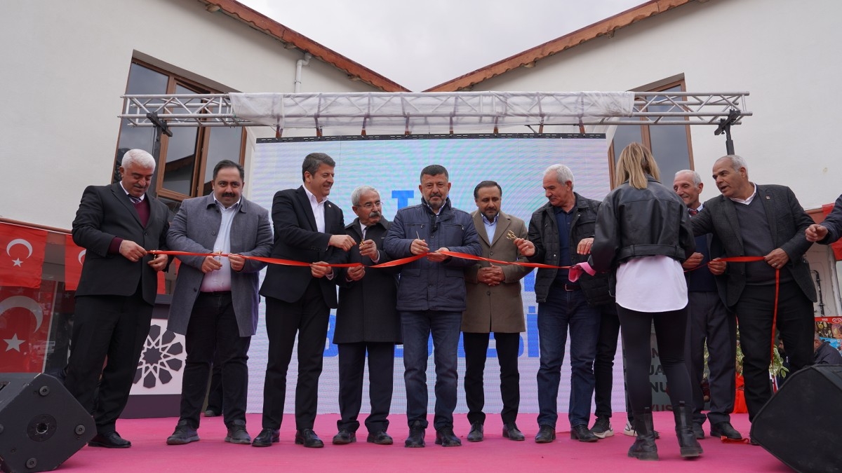 Tutdere:  Sandığa gitmek sizden hizmet bizden
