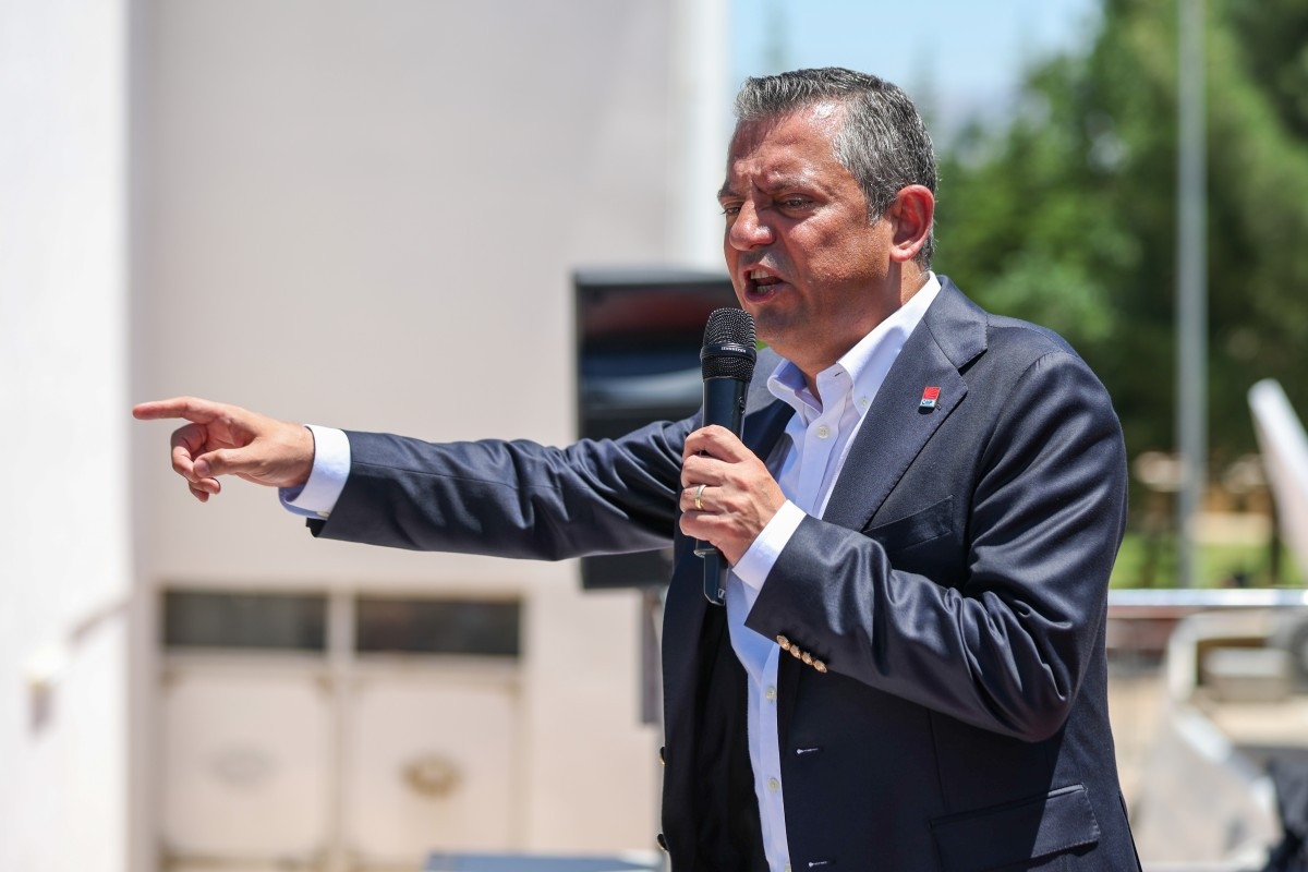 CHP Lideri Özgür Özel, Malatya’da halk buluşmasına katıldı