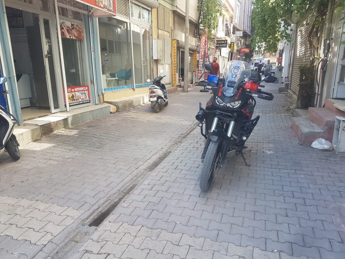 Park halindeki motosiklet çalındı