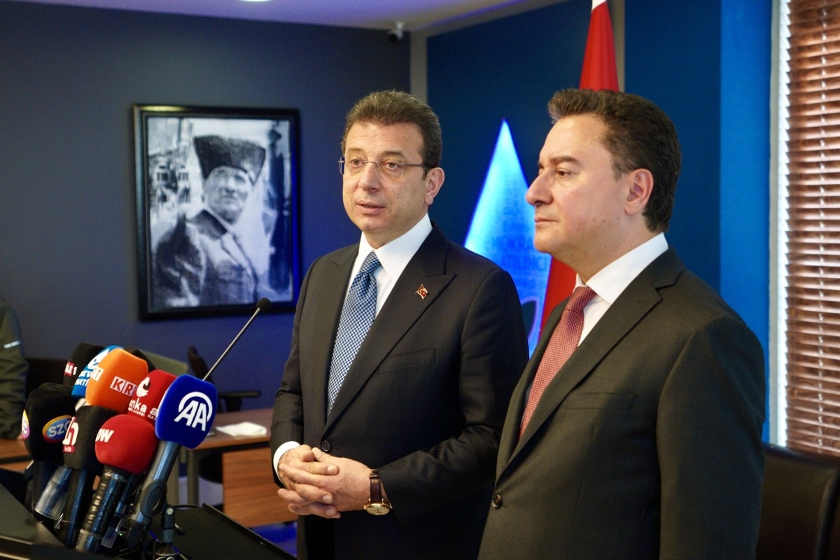 İmamoğlu ve Babacan görüşmesinde kayyum tepkisi: 'Belediye başkanını seçmek meclisin hakkıdır'