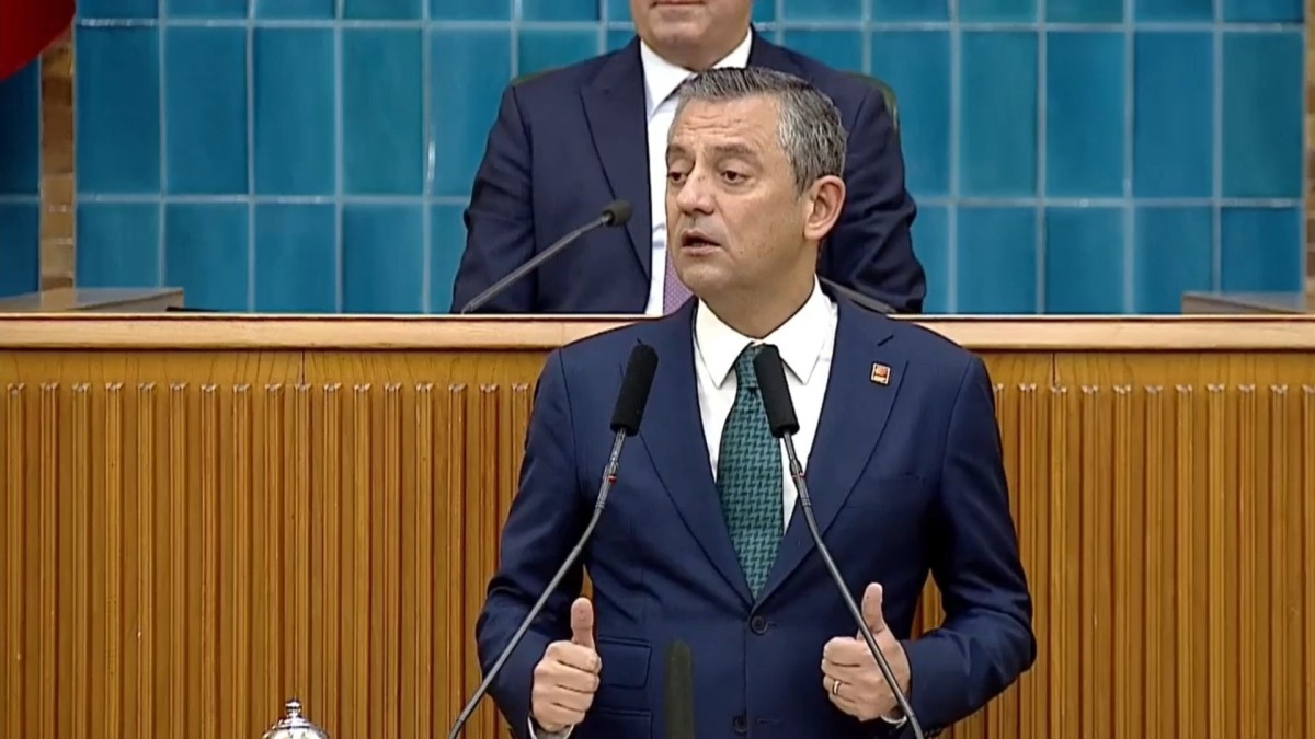 CHP Lideri Özgür Özel'den Diyabet Hastaları İçin Çağrı: ″30 Bin Evladımızın Acısını Hissedin″