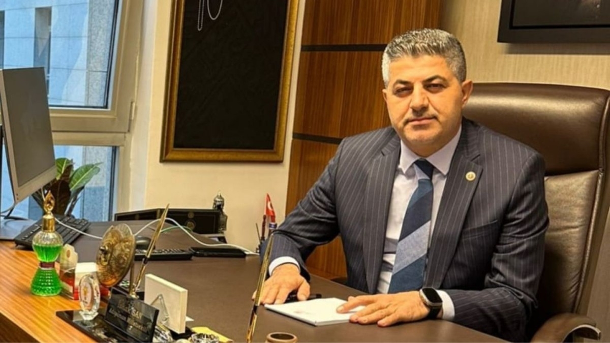 Milletvekili Şan, Öğretmenler Gününü kutladı