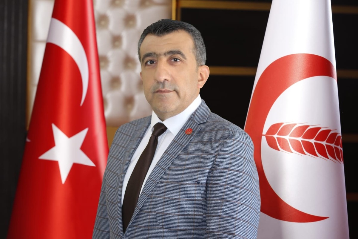 Yeniden Refah Partisi Adıyaman İl Başkanı İsmail Demir: 'Öğretmenlerin özlük hakları iyileştirilmeli'