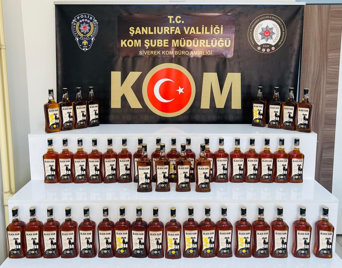 Şanlıurfa’da 1.5 milyon lira değerinde kaçak sigara ve içki ele geçirildi: 6 gözaltı